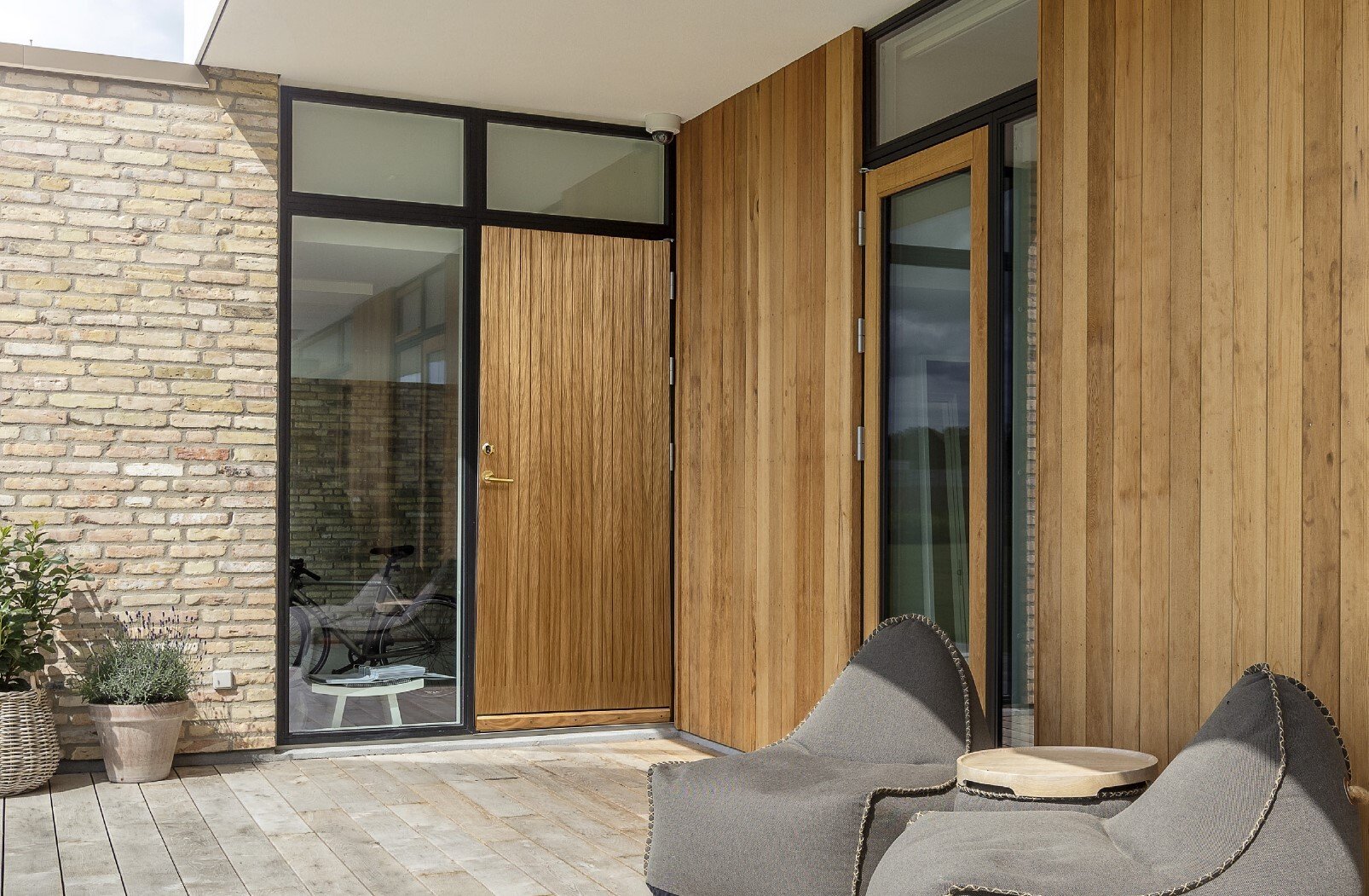 Krone Entry front door